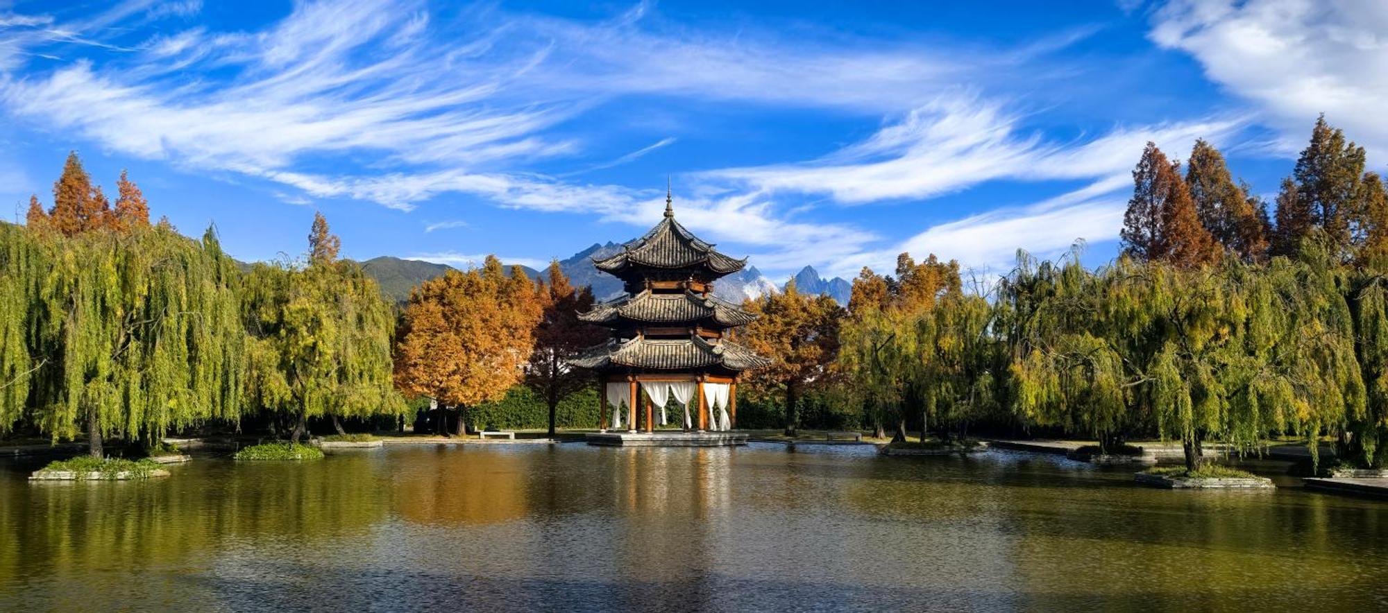 Отель Banyan Tree Lijiang Лицзян Экстерьер фото
