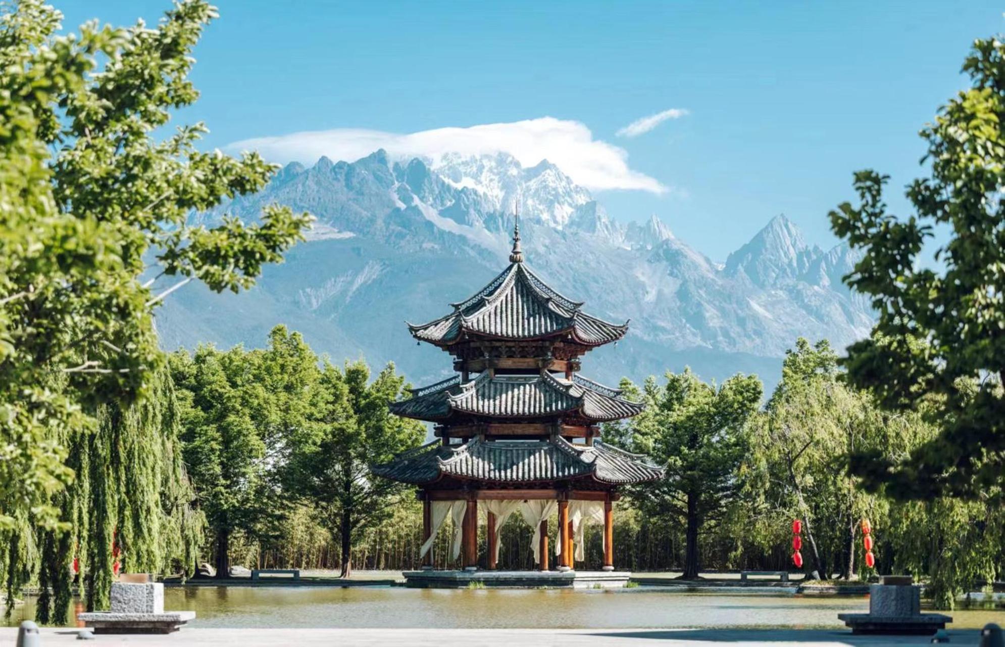 Отель Banyan Tree Lijiang Лицзян Экстерьер фото